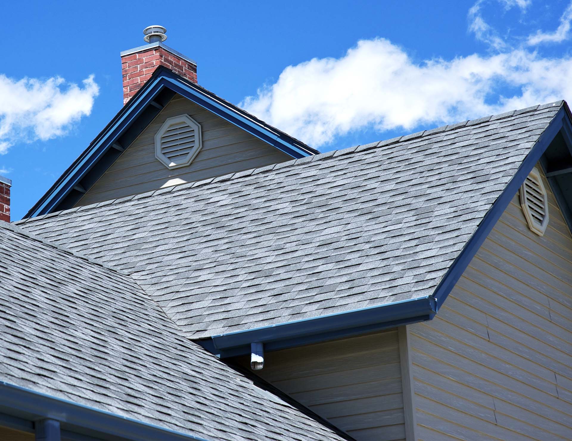 How to Pick a Shingle Roof Color